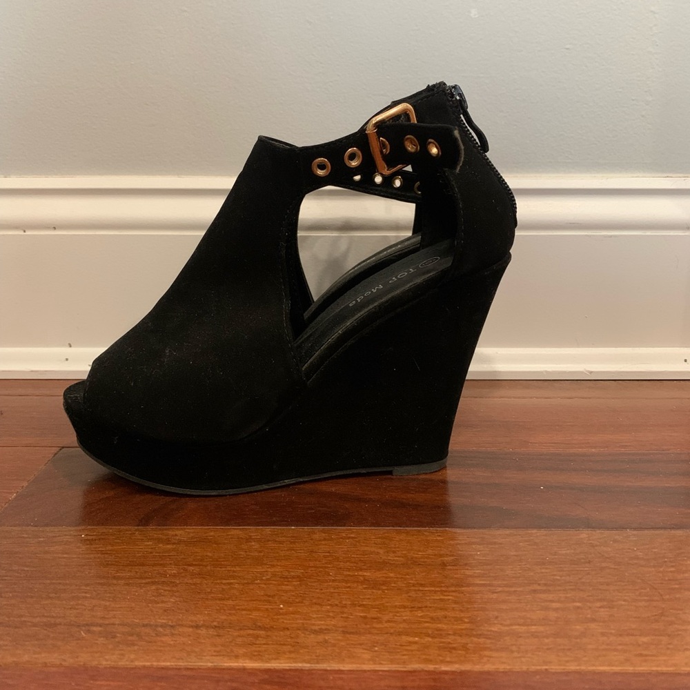Top Moda Black Wedge Sandals